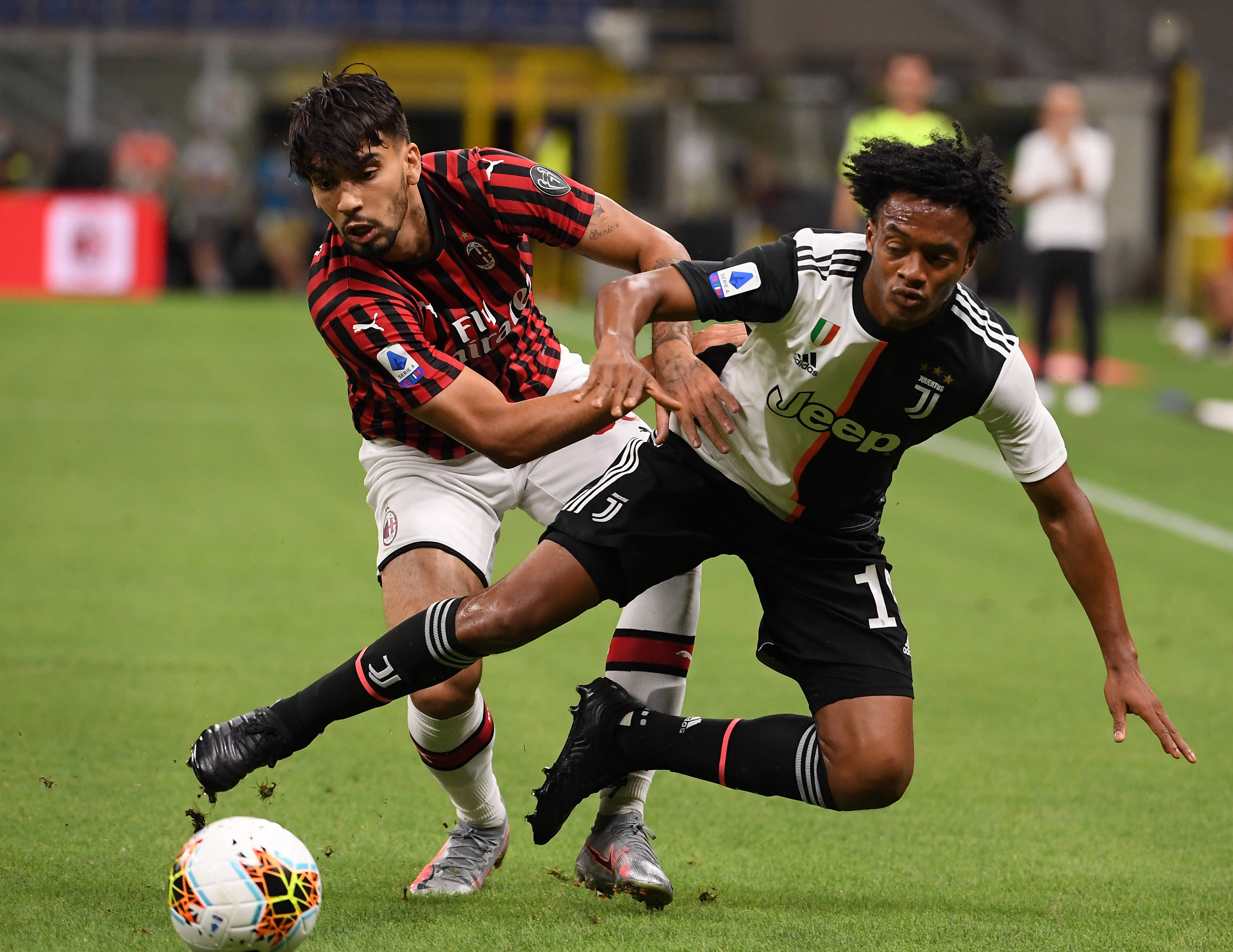 判均未吹哨 判均未吹哨